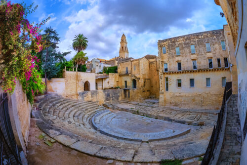 All'ombra del Barocco: Trekking urbano a Lecce con aperitivo - immagine 3