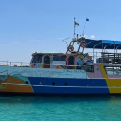 Escursione in barca Snorkeling e Aperitivo inclusi - Porto Cesareo