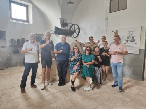 Calici al Museo: Degustazione vini salentini al Museo dell'Olio - immagine 5